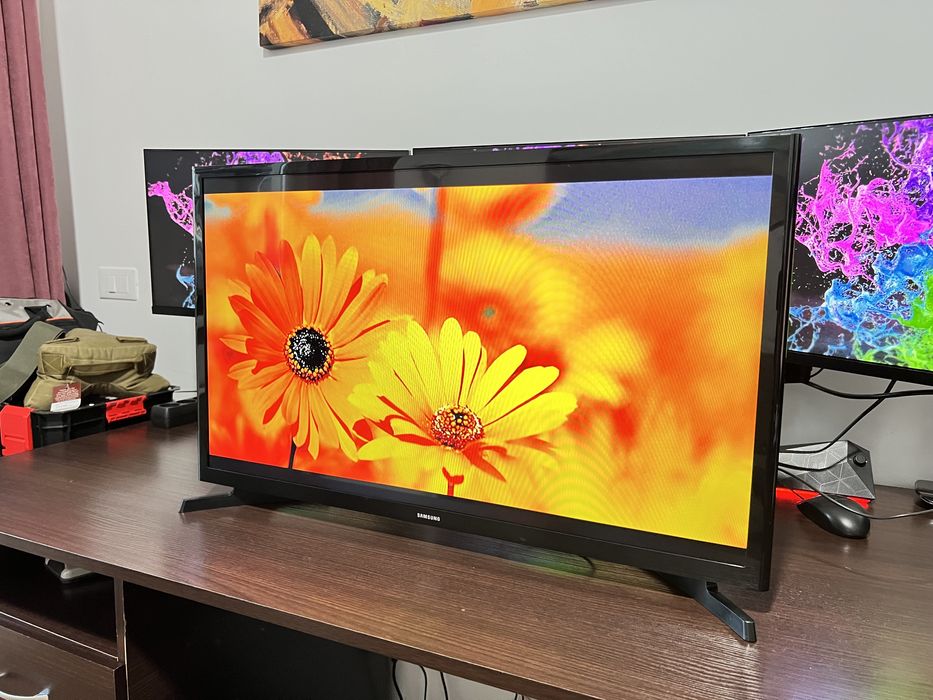 Телевизор Samsung LED (диагональ 32)