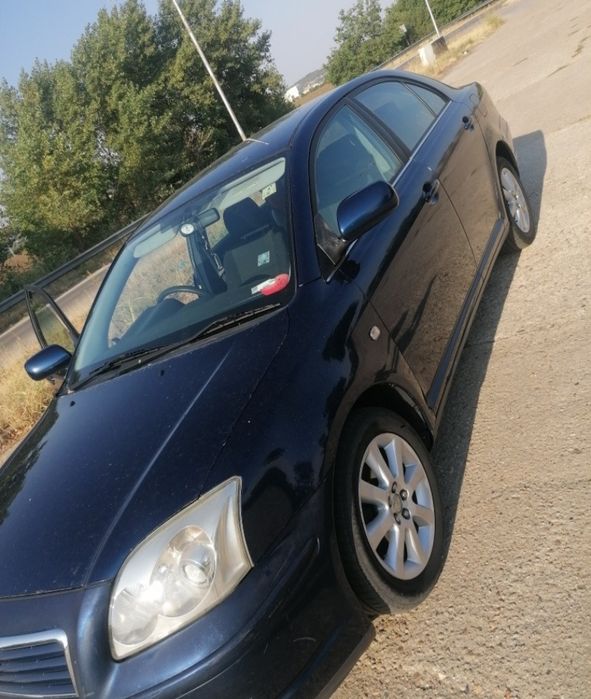 Тойота Авенсис 1.6 бензин 110кс