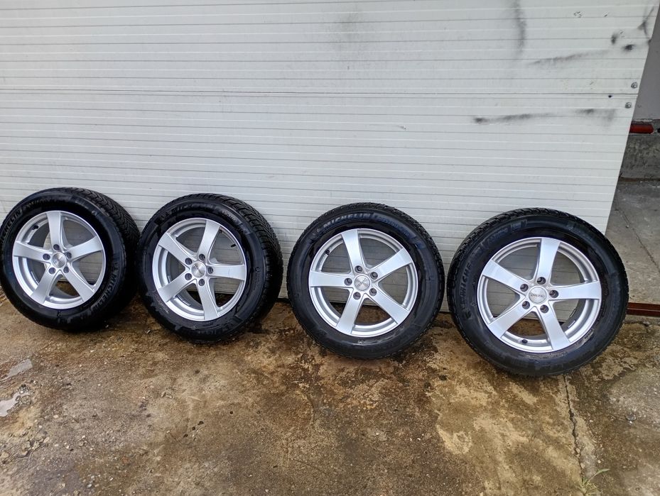 Jante R 16 cu anvelope M+S(Michelin)