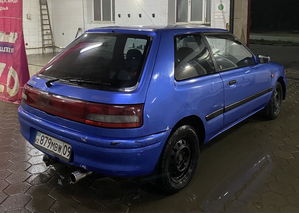 Продам Mazda 323 в хорошем состоянии