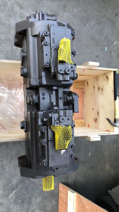 Гидравлический насос на экскаватор