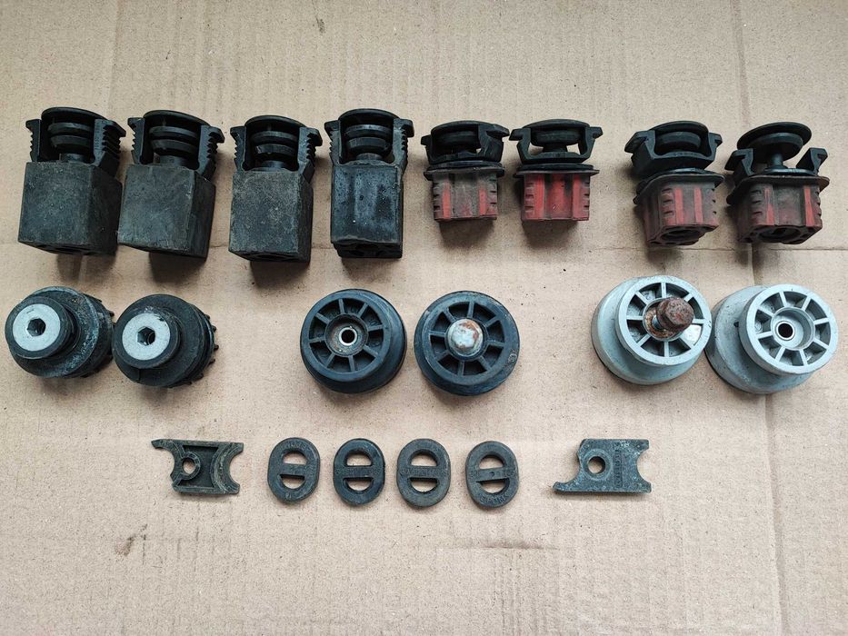 Тапи капачки болтове скоба държачи от Мерцедес