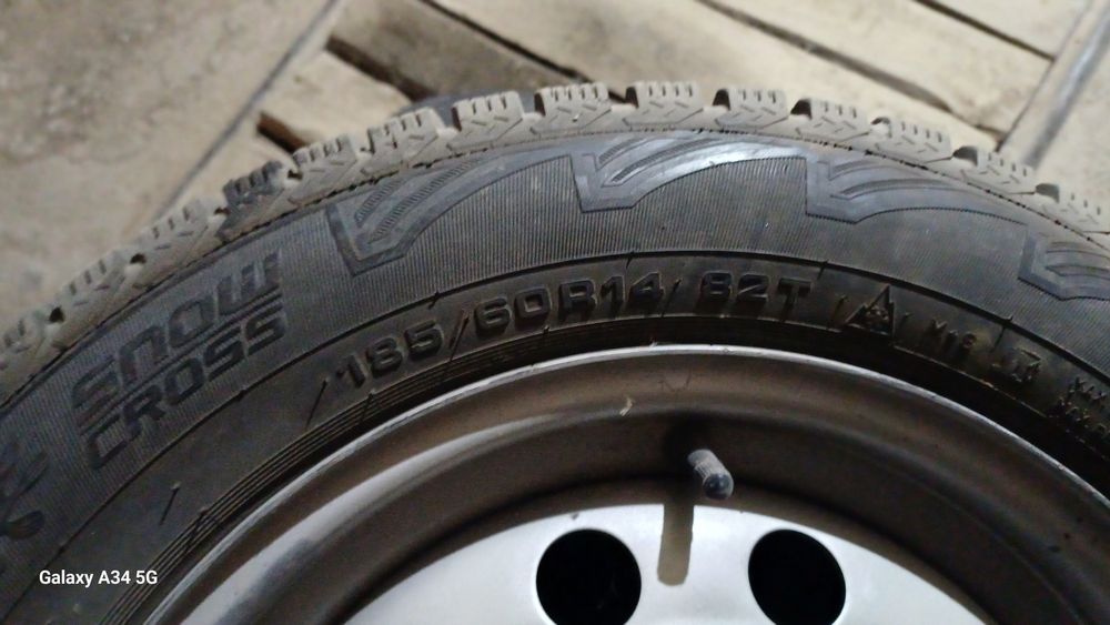 Б/ у Зимная шины