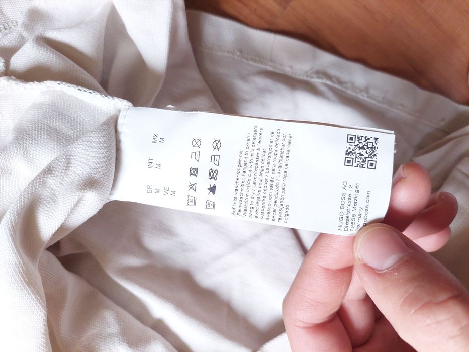 Бежова поло тениска Hugo Boss