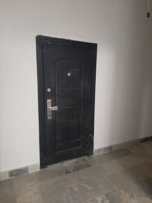 Продаётся своя 2-х комнатная квартира!