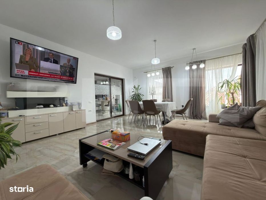 Casa 4 dormitoare, 204 mp, teren 1000 mp, zona Carcea