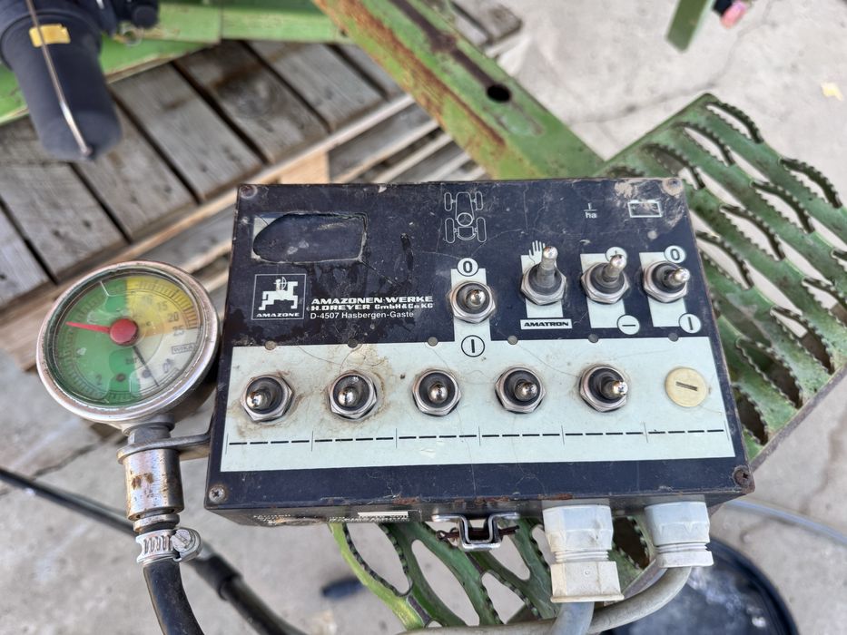 Amazone UF 1000 statie erbicidat, stropit