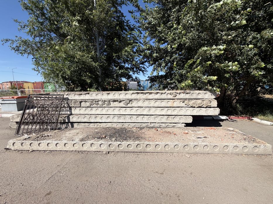 Прдаются плиты перекрытия