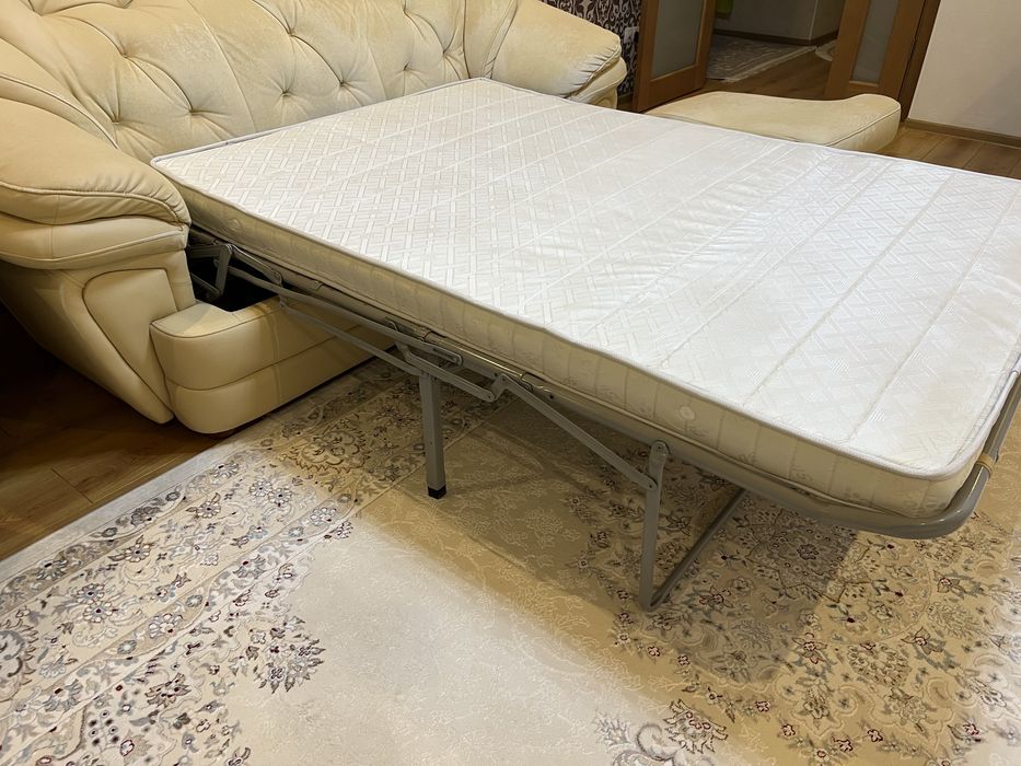 Продам мягкий уголок