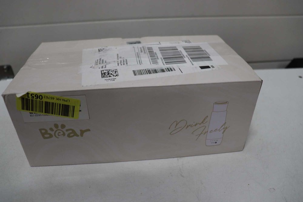 Електрическа кана Bear 300мл, 3в1, двуслойна облицовка, неръждаема