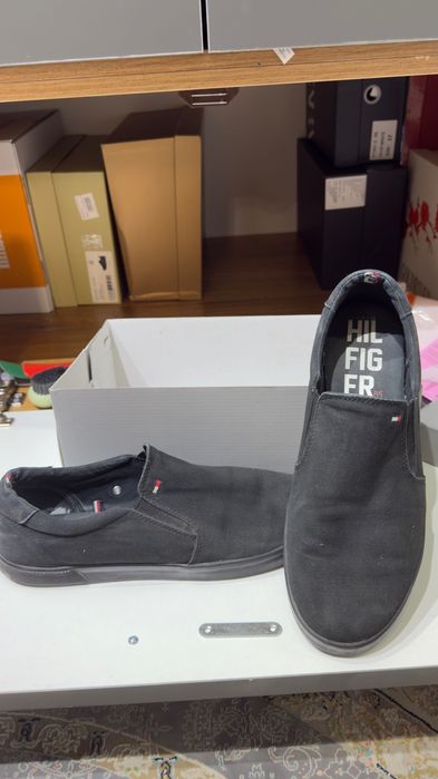 Оригинальные чешки Tommy Hilfiger 42 размер