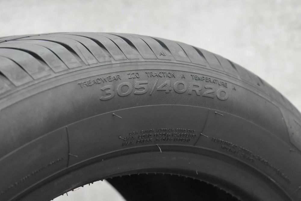 Гума 305/40/20 Hankook