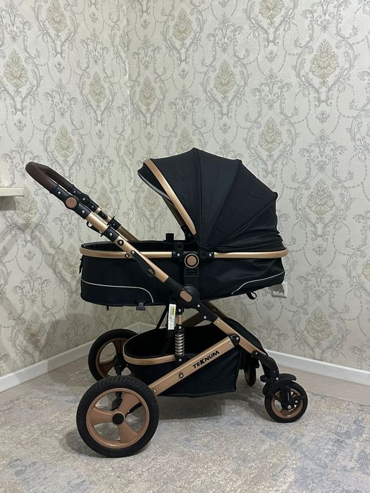 Коляска в отличном состоянии