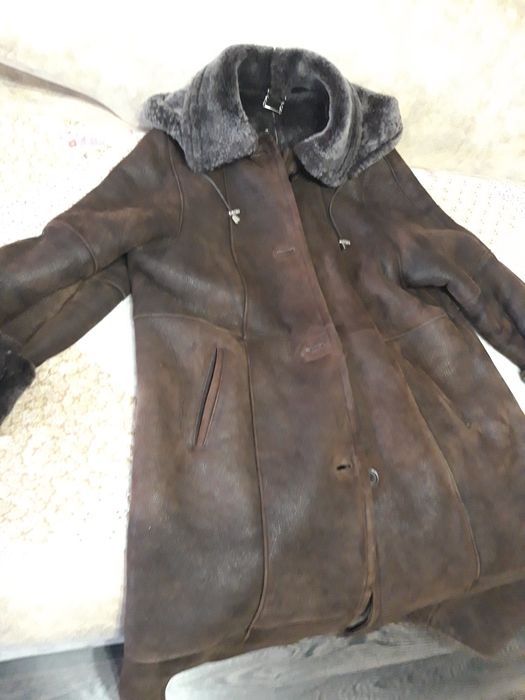 Продам дублёнку натуральную