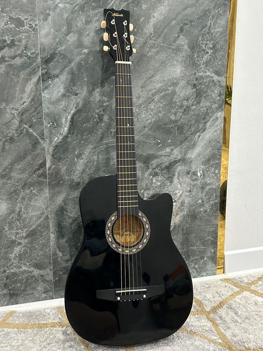 Продается гитара