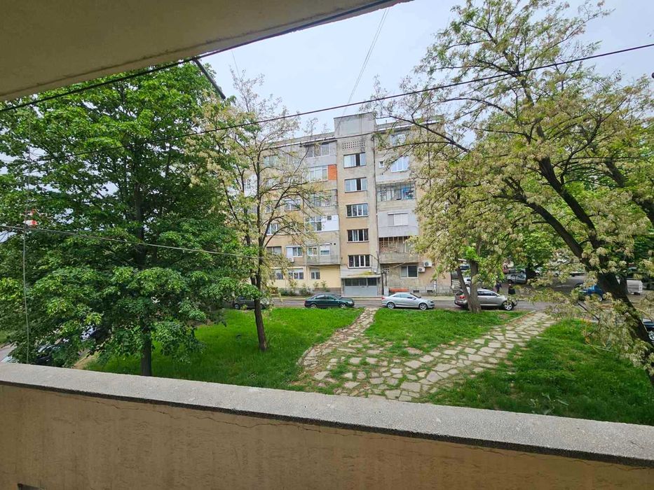 Дава се под наем Двустаен апартамент в Кърджали, Център - 65 кв.м за 188.7 € - Снимка #5