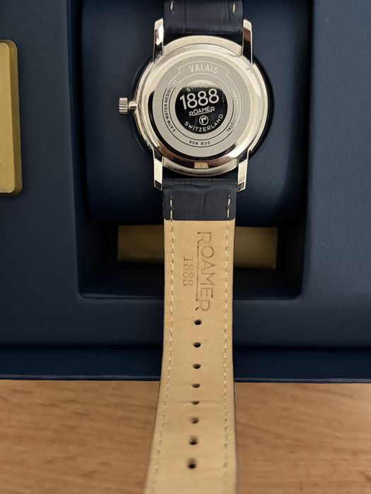 Часы Roamer Швецария