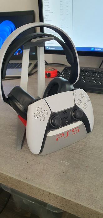 3d принтиране Ps5 стойка за дискове ,слушалки и джойстик