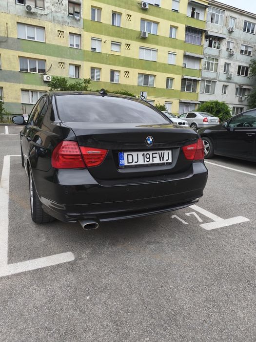BMW 3 Series 2009 — imagine 5
