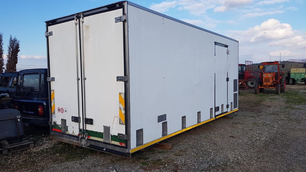 Vând container izoterma frigorific