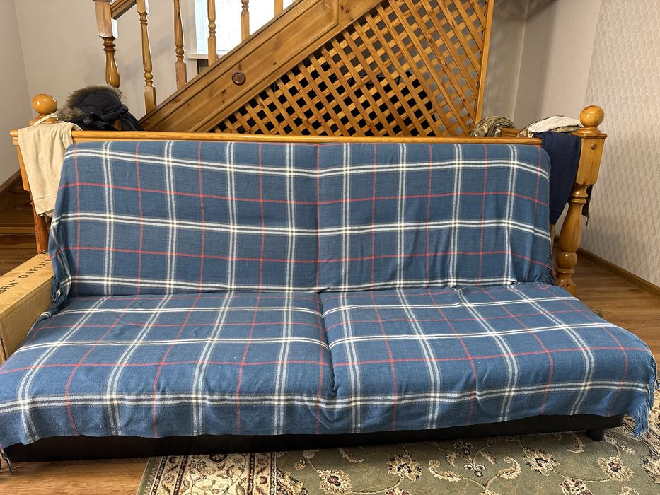 Продам диван срочно дешевл