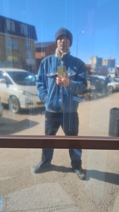 есть квартира вактобе девушке