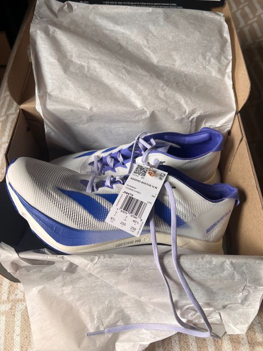 Беговые кроссовки Adidas Boston 12