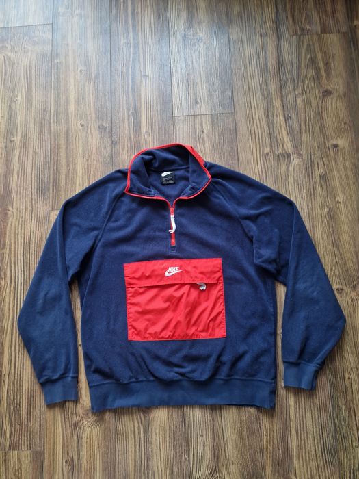 Страхотен мъжки суитчър NIKE ,винтидж модел ,  размер М