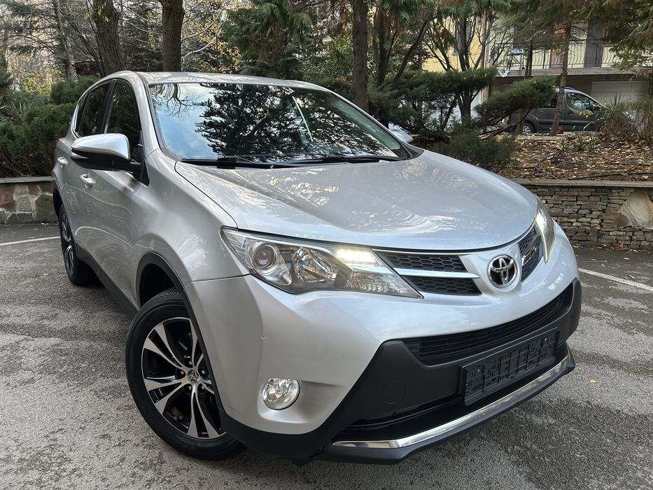 Toyota Rav4 2.0 D-4D, 4x4 , 124 к.с.,11. 2014 г, Пълна серв. история !