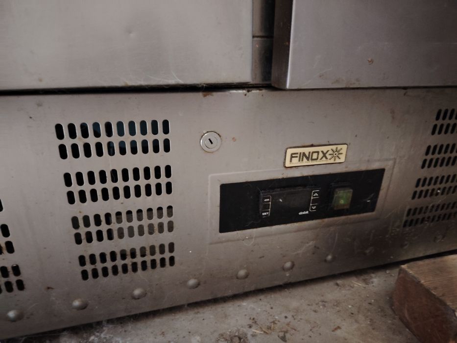 Хладилни маси плюсови