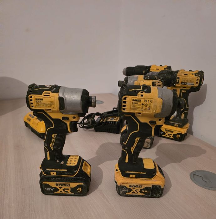 Filetante și impacturi DeWalt 18V