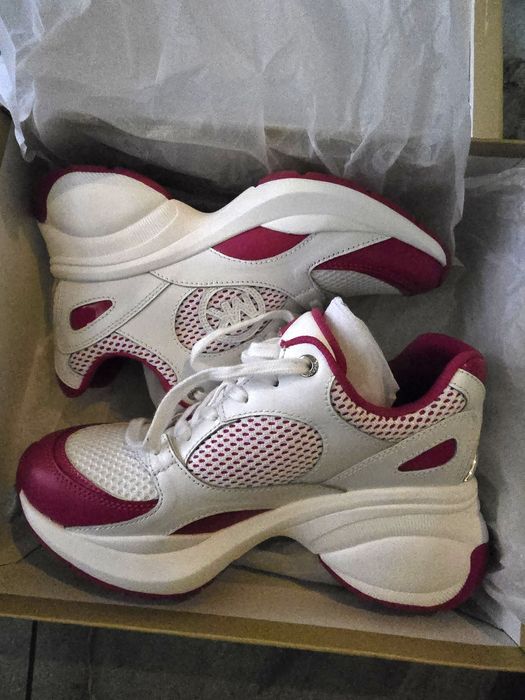 Дамски Маратонки