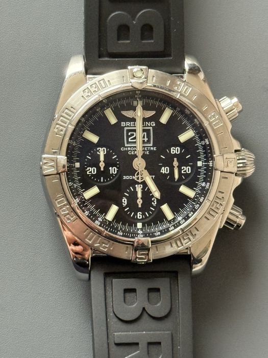 Breitling Blackbird chronometre A44359