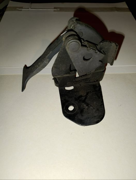 Брава преден капак за Mercedes-Benz