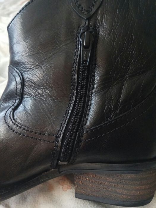 Спортно-елегантни боти, 39