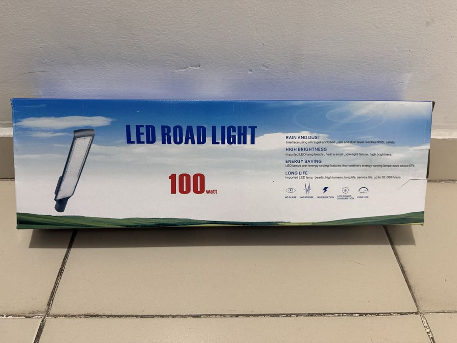 Дорожный фонарь с LED лампами 30 шт в наличии(цена за 1шт)