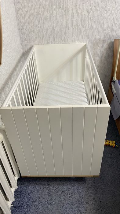 Продам кроватку