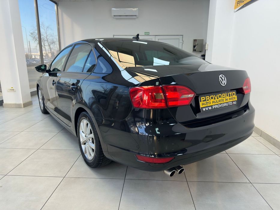 Volkswagen Jetta II 2011-08-Cash|Rate|Finantare|Garantie