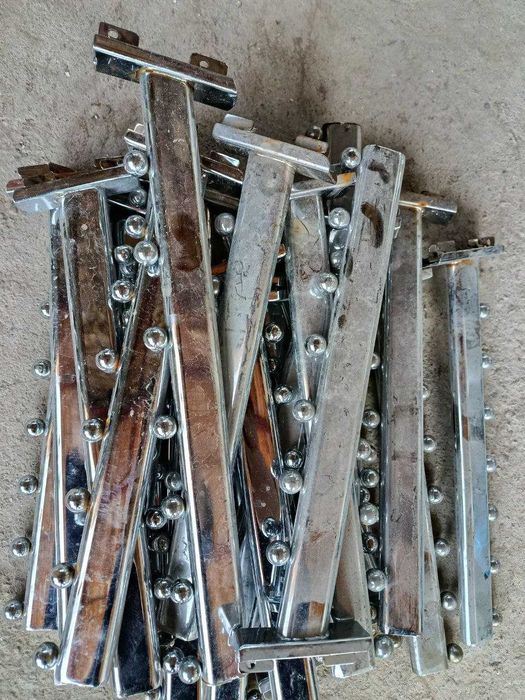 Вешалка для магазинов одежды