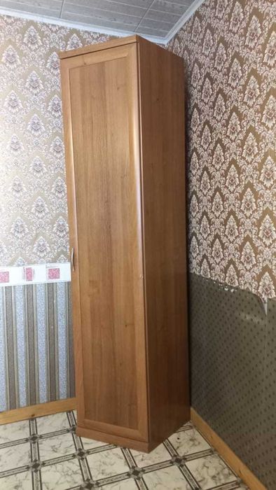 Шкаф    угловой.