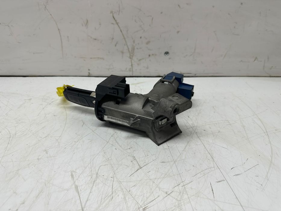 Contact cu cheie 9v213f880ed Ford Fiesta 6 (facelift) (2013 - 2020) 1.0 EcoBoost