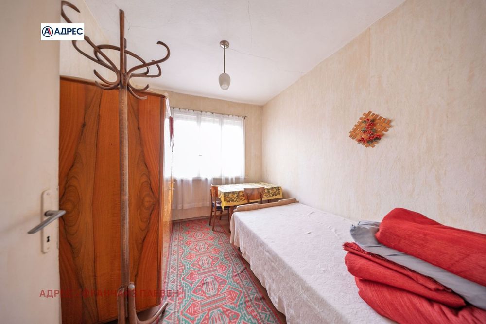 Къща в Ловеч-Младост площ 124 цена 113000