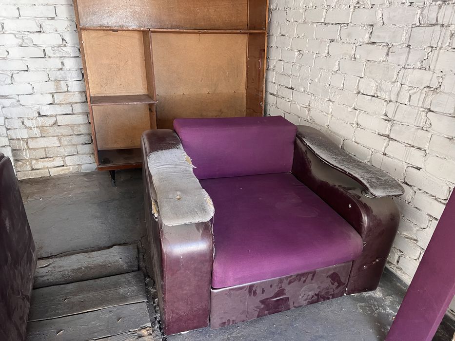 Срочно продам диваны