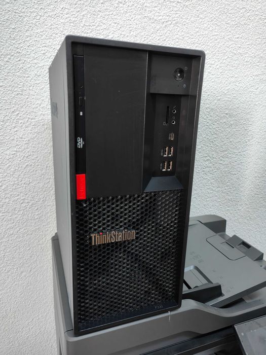 Lenovo Thinkstation i7 9700K 16GB DDR4 statie calculator editare foto video multitasking aplicatii tehnice