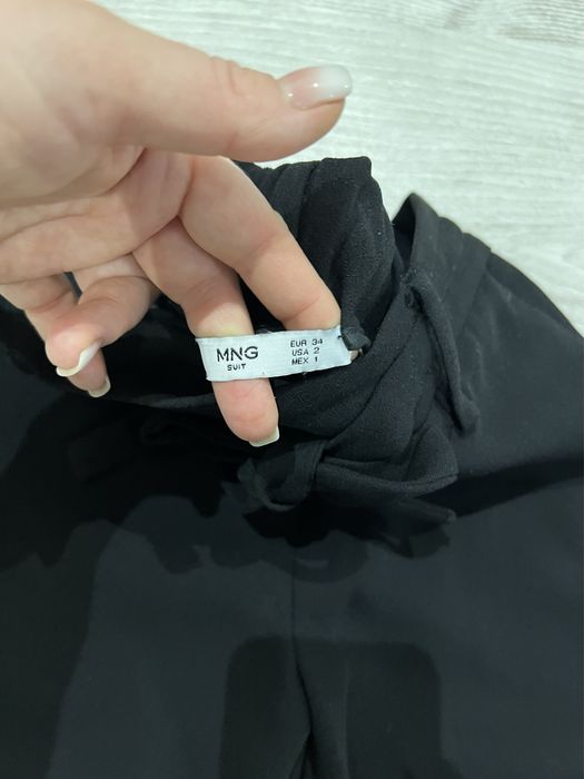 Pantaloni dama Mango XS