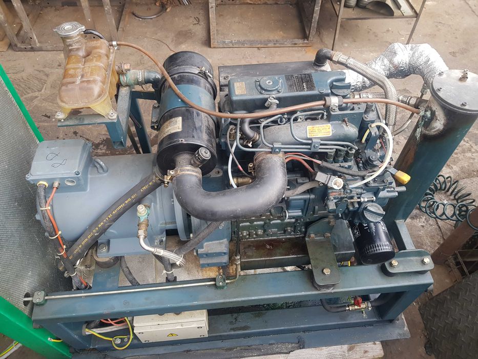 Generator BHKW 8 kw/380 18kw/caldura Motor diesel Kubota Cogenerare piese