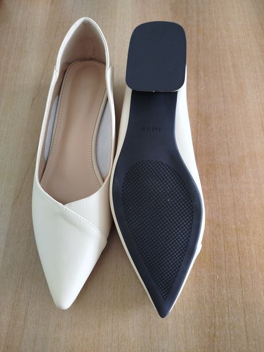 Туфли женские...