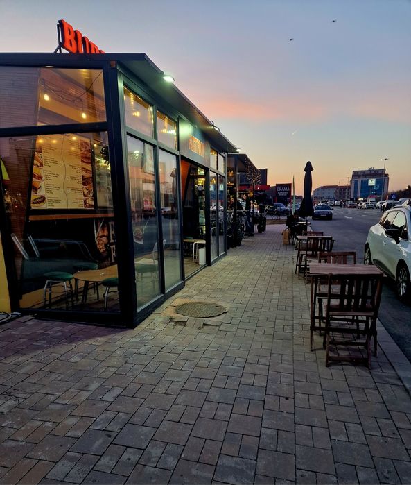 Vand afacere la cheie