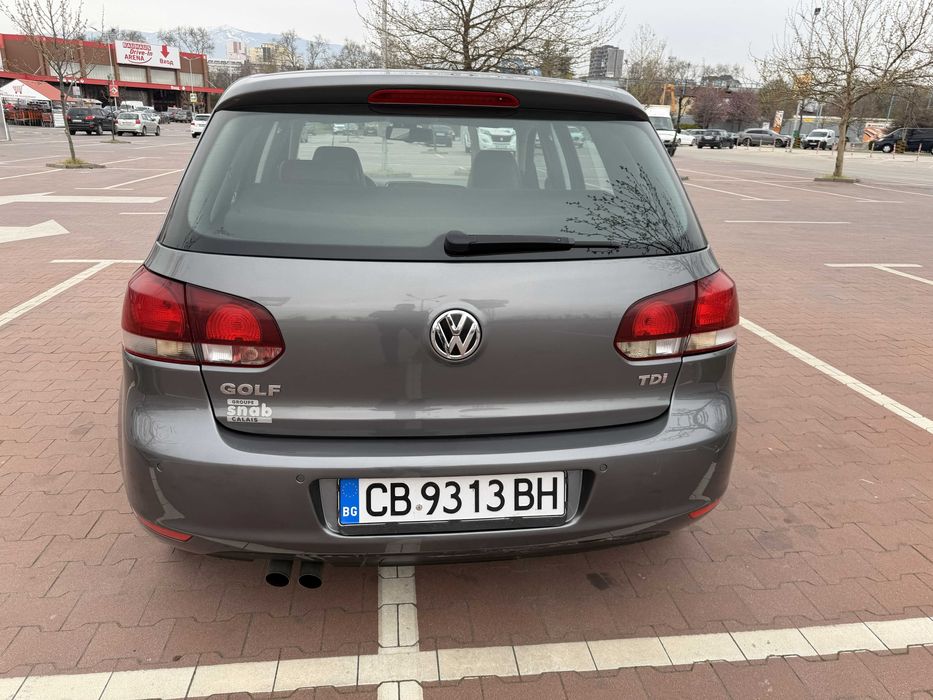 VW Golf 6 Highline, 2.0 TDI 110 к.с., навигация