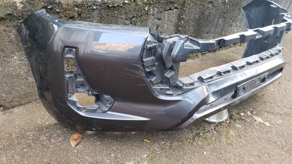 предна броня Тойота Хайлукс 2020-2023г. Bronq Toyota Hailux, 2020/23g.